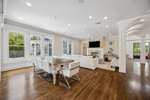 $3,675,000 | 7818 Bellewood Drive, Houston, TX 77055