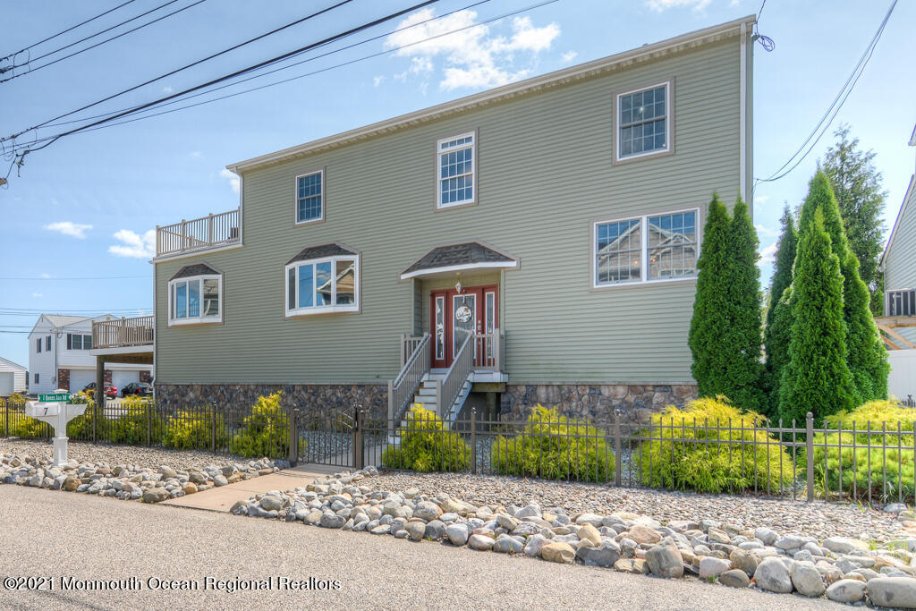 7 Queen Ann Road Brick, NJ 08723 - Photo 5 of 52 Low maintenance exterior