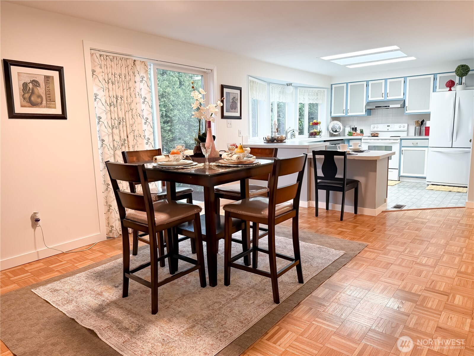 23618 North Lake Circle Bothell, WA 98021 - Photo 14 of 38