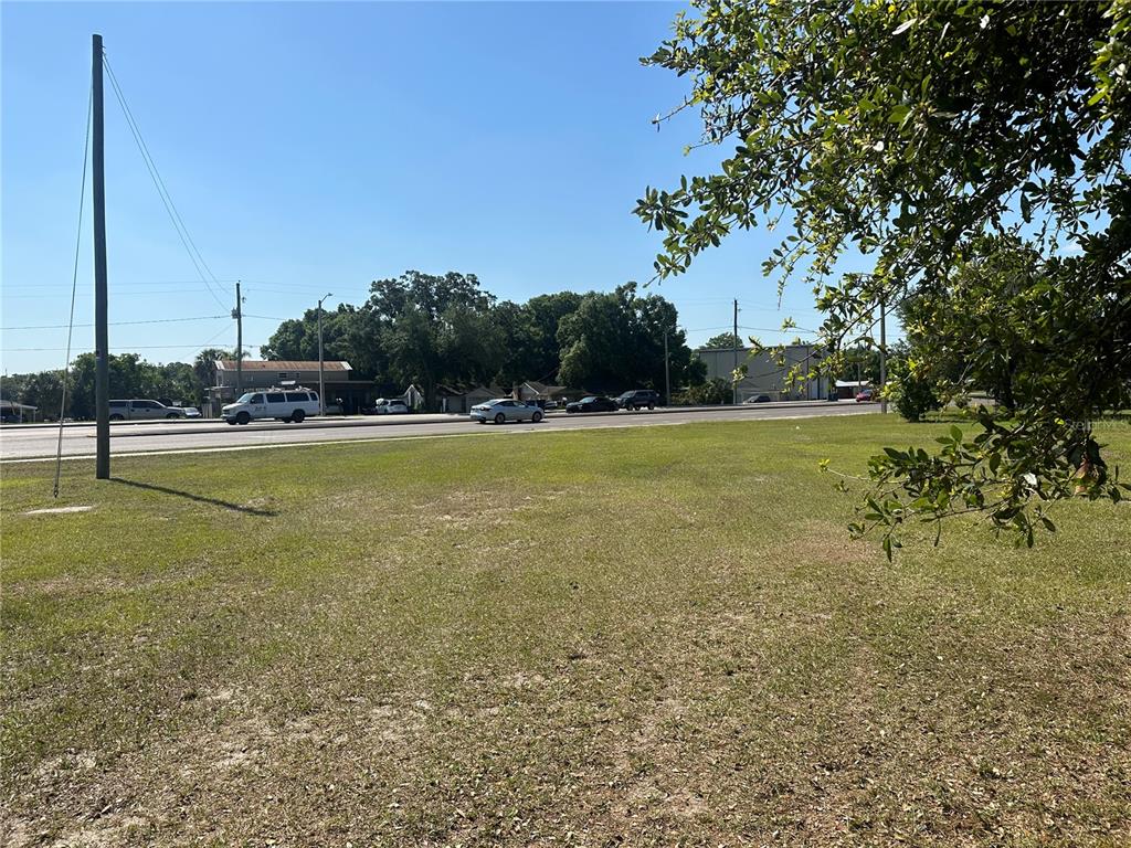 3813 East Crawford St  