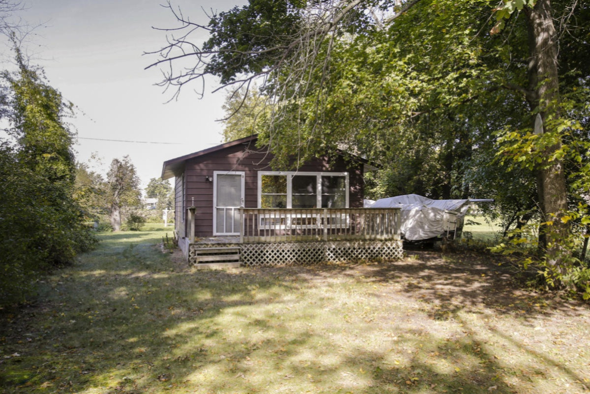 58974 Ash Road Three Rivers, MI 49093 - Photo 4 of 18 58974 ash rd-104