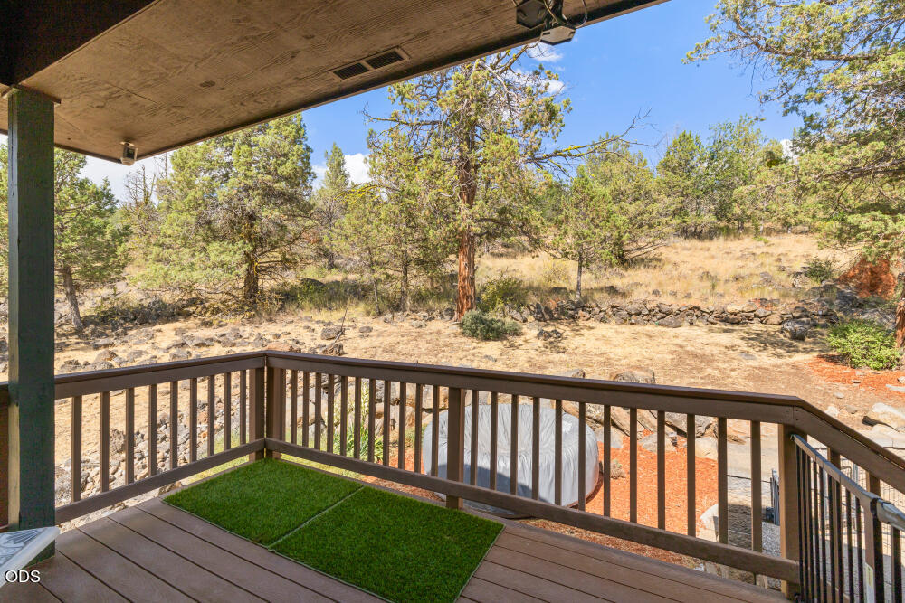 9629 Kestrel Road Klamath Falls, OR 97601 - Photo 51 of 73