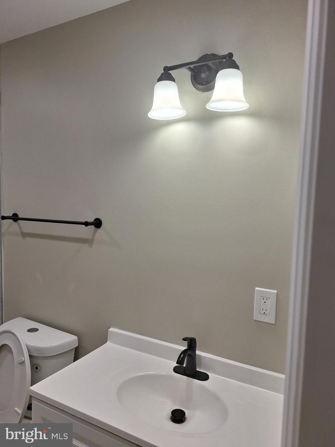 840 A Haddon Avenue, Unit A Camden, NJ 08103 - Photo 4 of 9