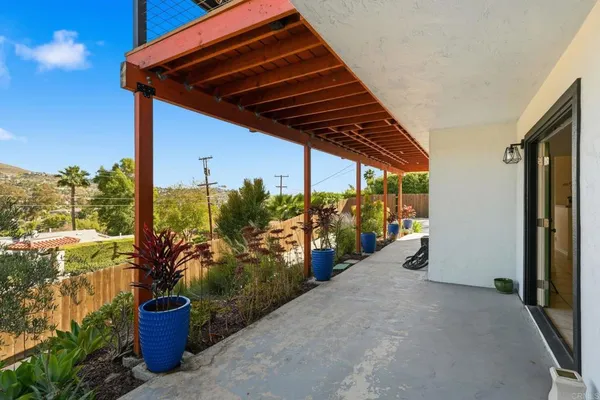 $1,049,500 | 3328 Central Avenue, Spring Valley, CA 91977