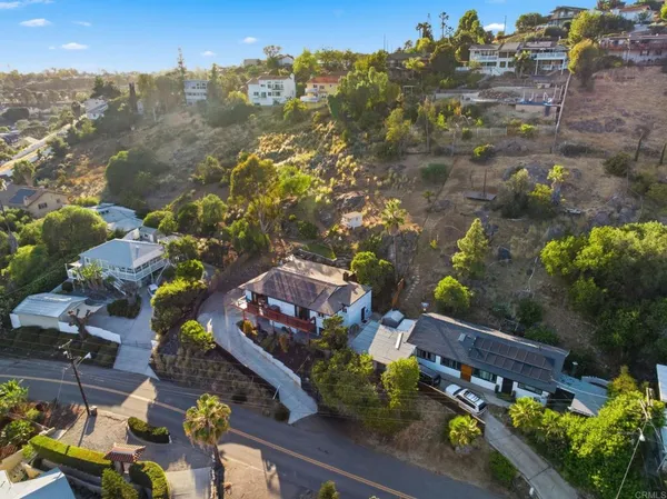 $1,049,500 | 3328 Central Avenue, Spring Valley, CA 91977