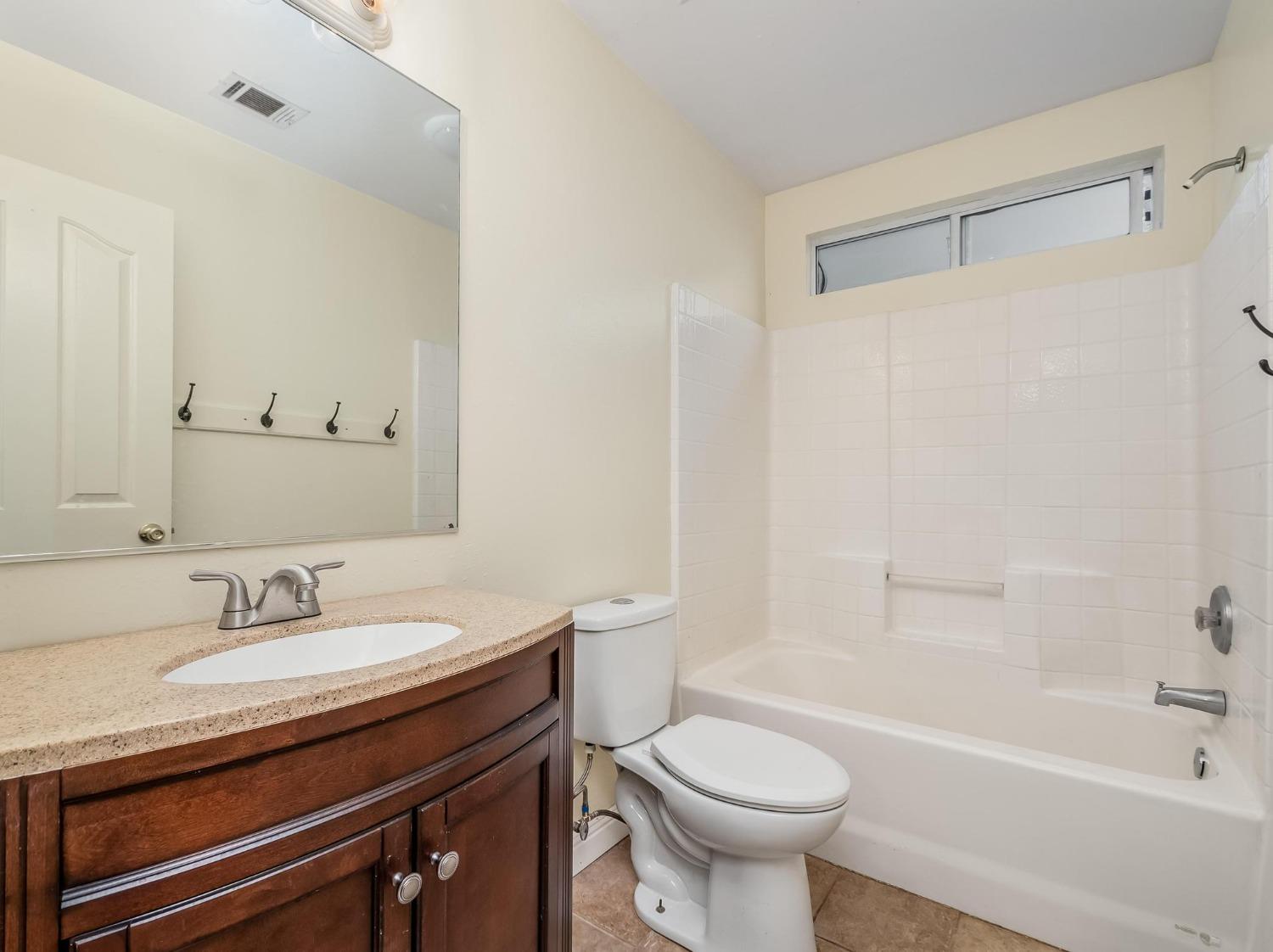 19729 Oakhill Road Madera, CA 93638 - Photo 26 of 59 Gallery Image 26