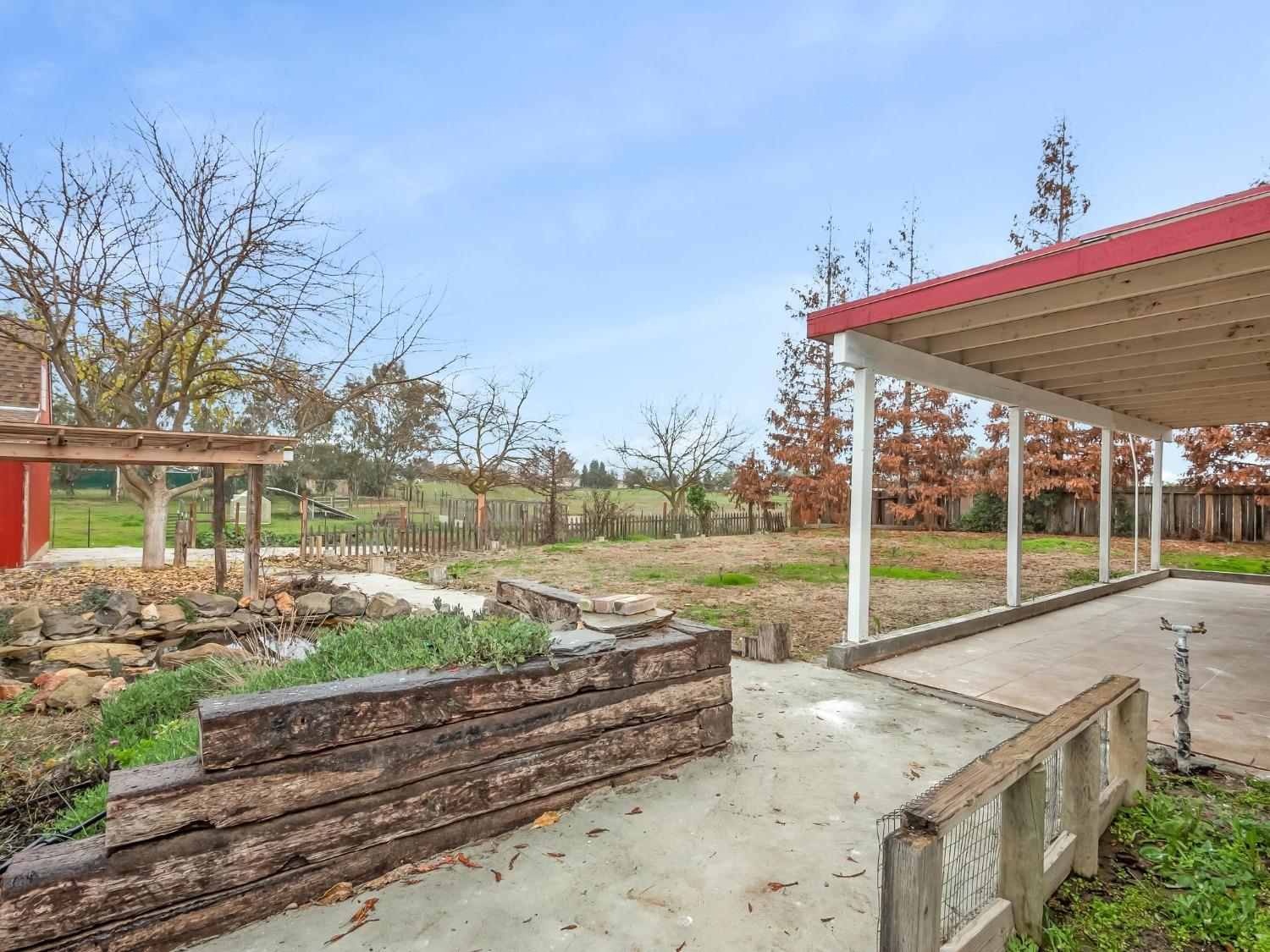 19729 Oakhill Road Madera, CA 93638 - Photo 36 of 59 Gallery Image 36