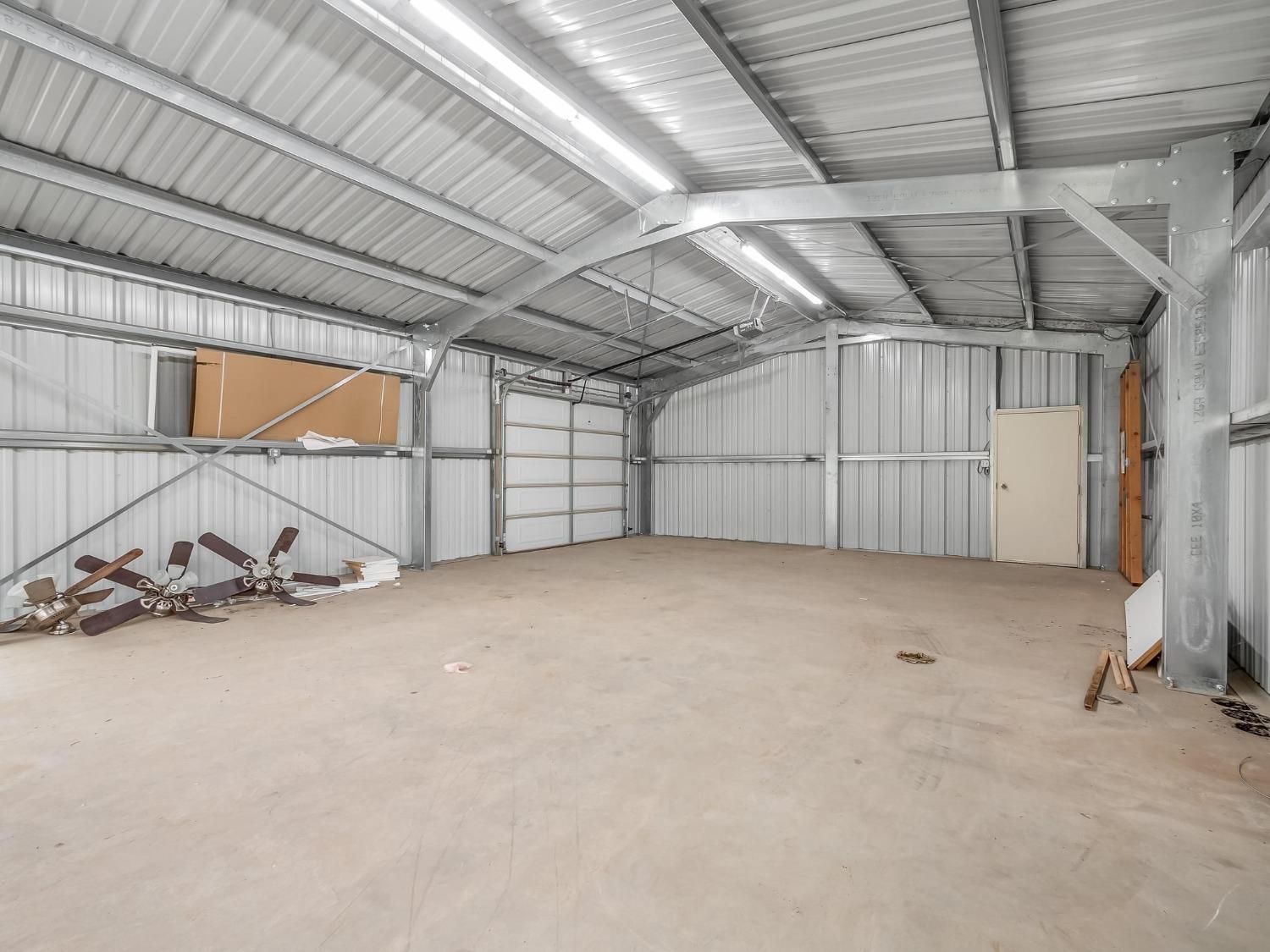 19729 Oakhill Road Madera, CA 93638 - Photo 46 of 59 Gallery Image 46