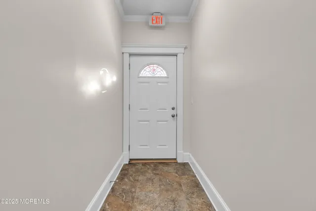 a view of empty room with window