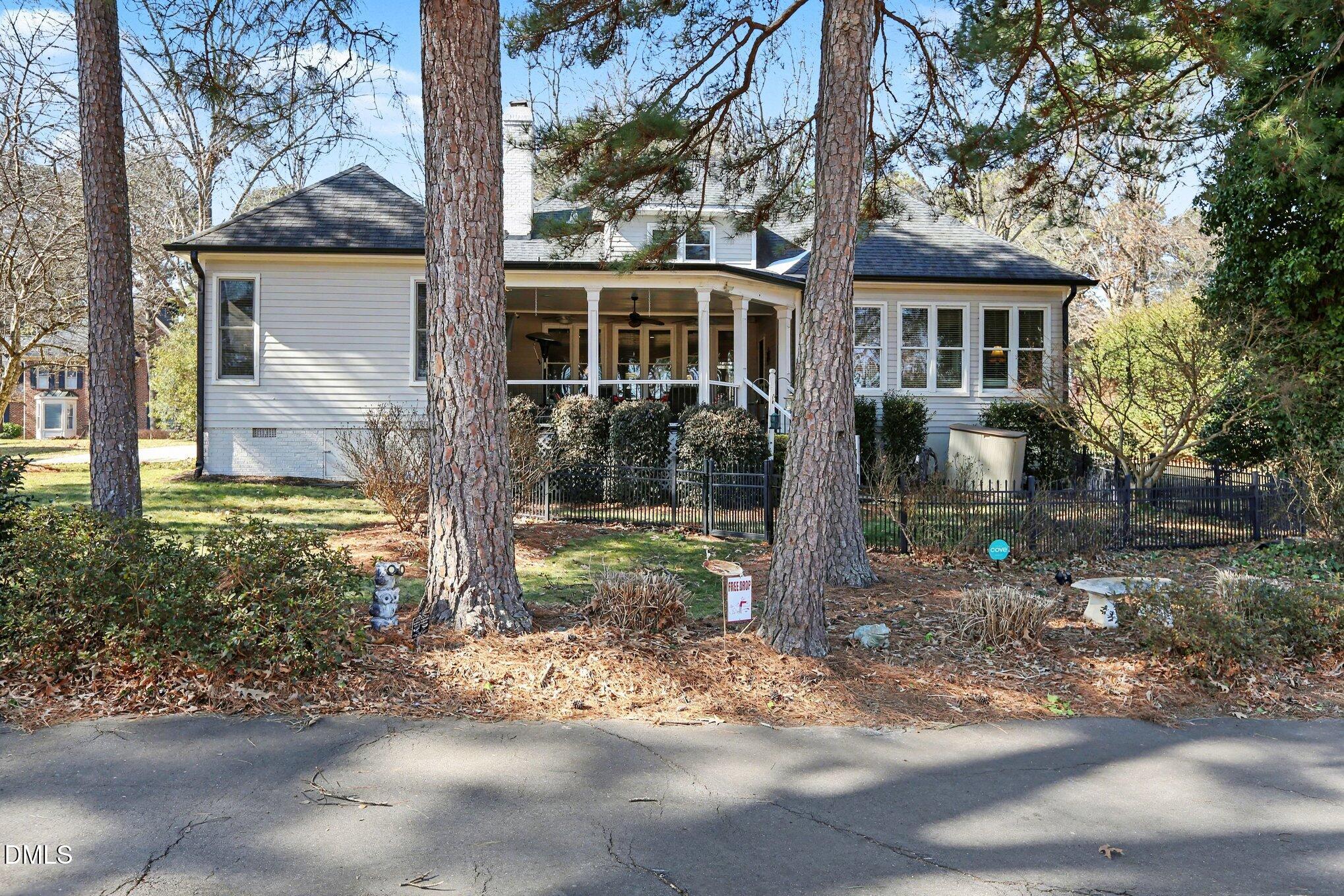 8824 Wildwood Links Raleigh, NC 27613 - Photo 36 of 53 040_file_2754