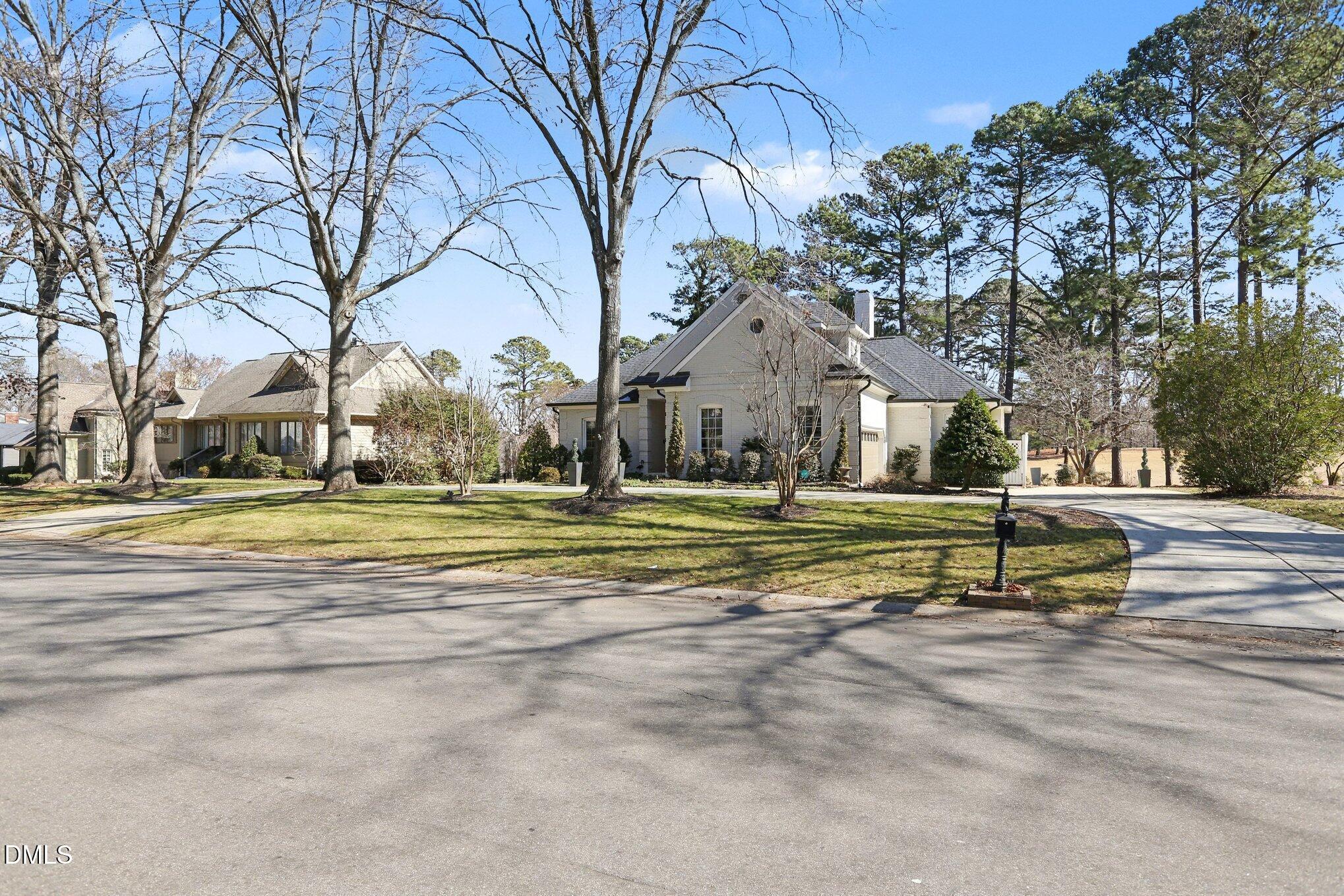 8824 Wildwood Links Raleigh, NC 27613 - Photo 38 of 53 041_file_6304