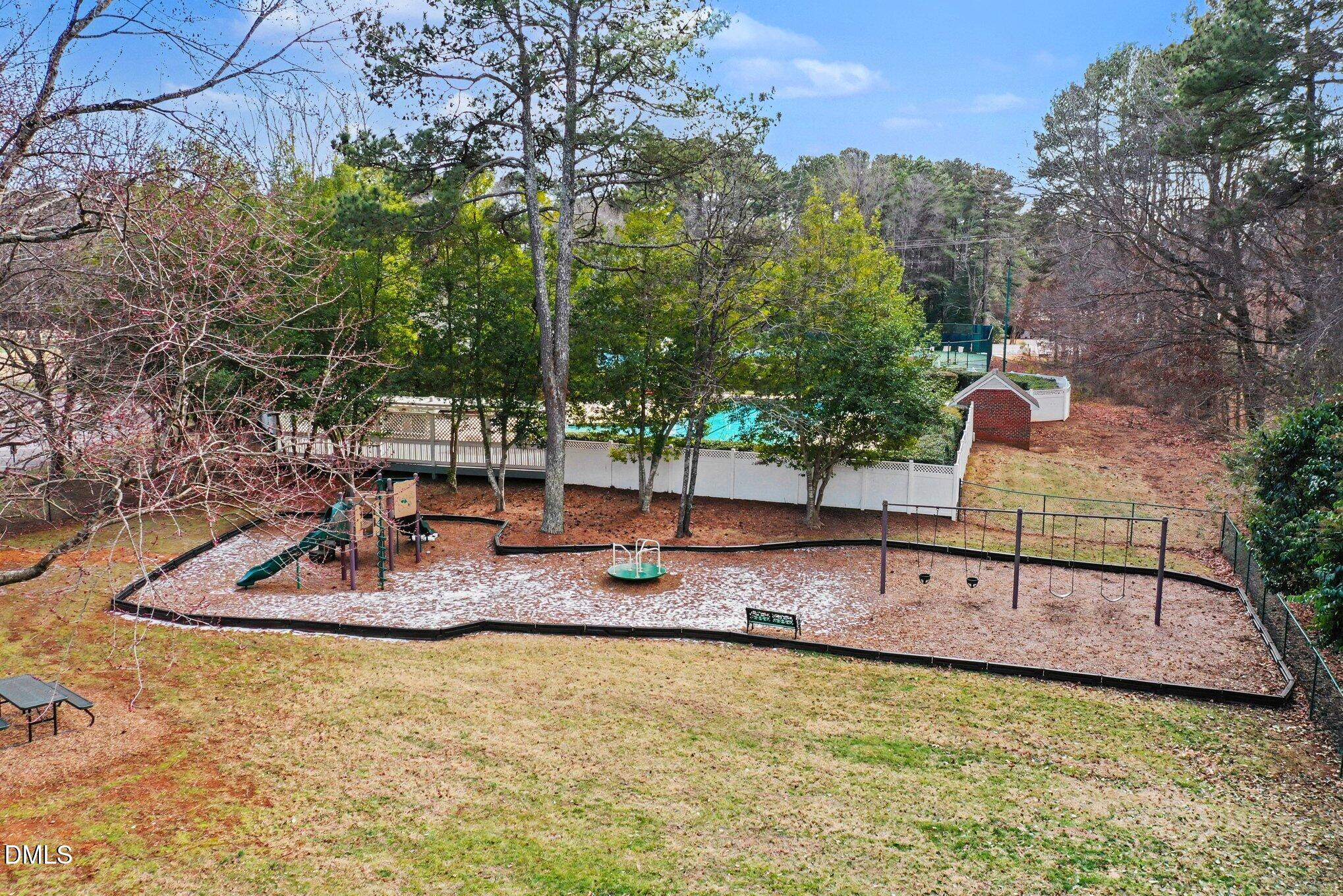 8824 Wildwood Links Raleigh, NC 27613 - Photo 41 of 53 044_file_6861