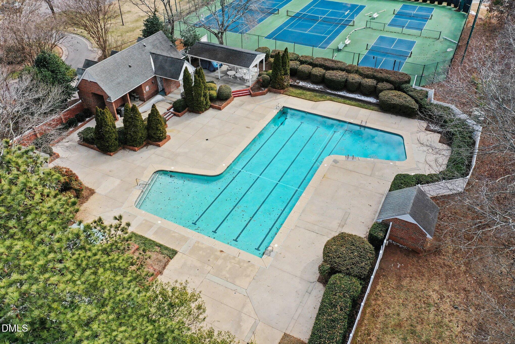 8824 Wildwood Links Raleigh, NC 27613 - Photo 42 of 53 045_file_3233