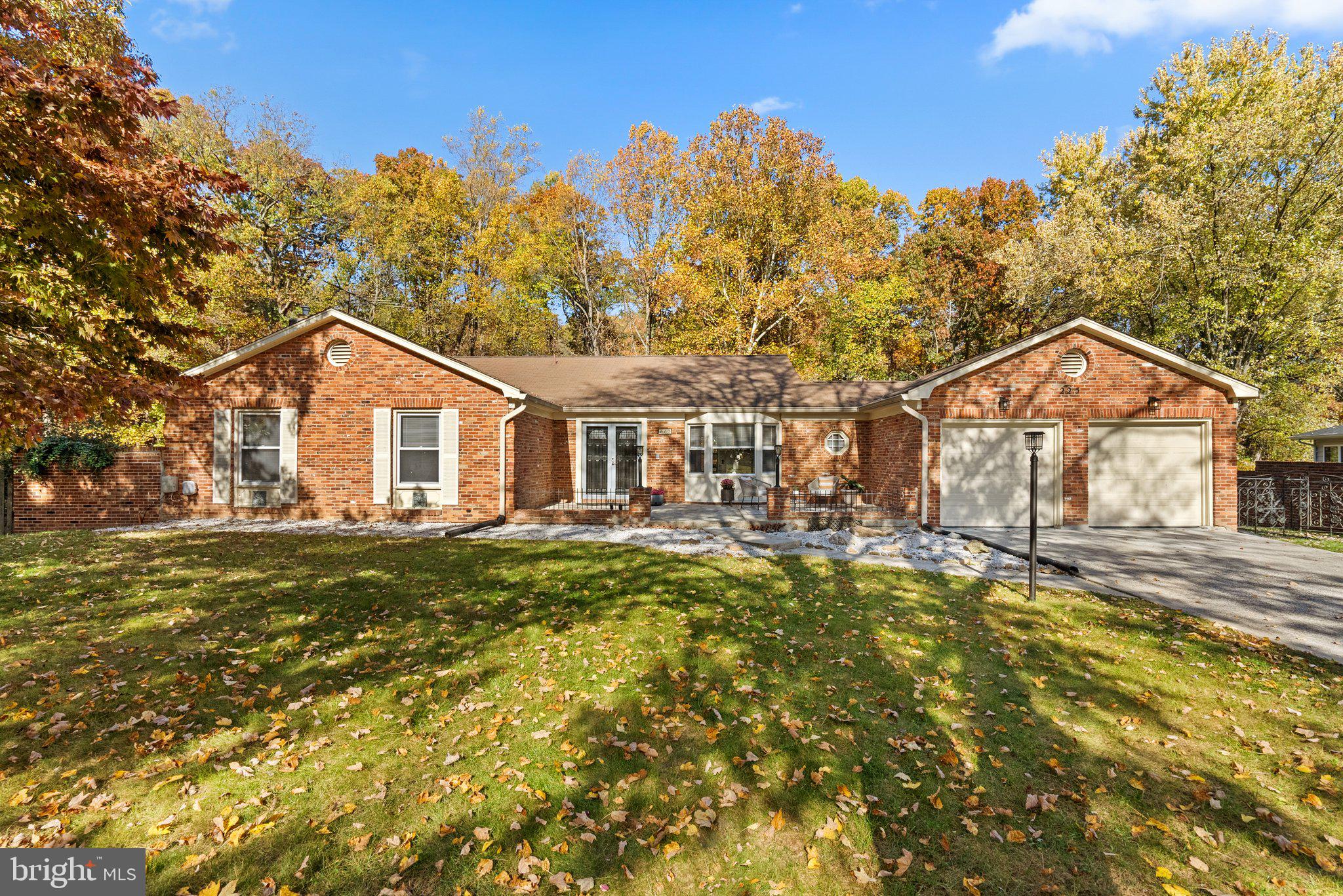 225 Hermleigh Road Silver Spring, MD 20902 - Photo 3 of 29 a view of a house with a yard