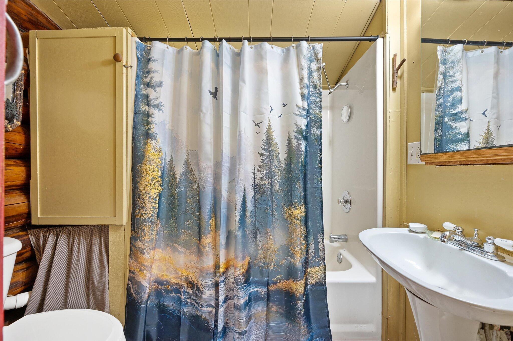 22 Old Ml Road Talmadge, ME 04492 - Photo 31 of 51 Bathroom with shower...