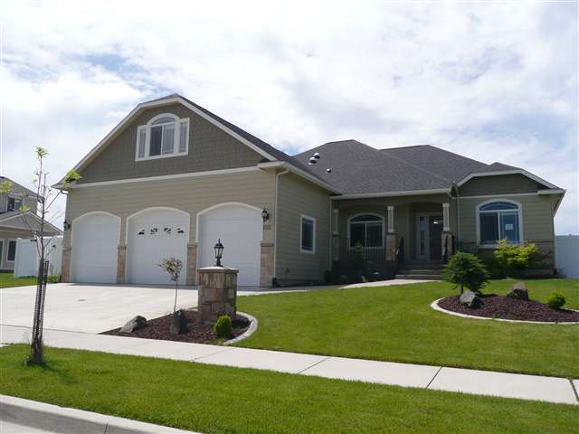 10121 North Cochran Road Spokane, WA 99208 - Photo 1 of 9