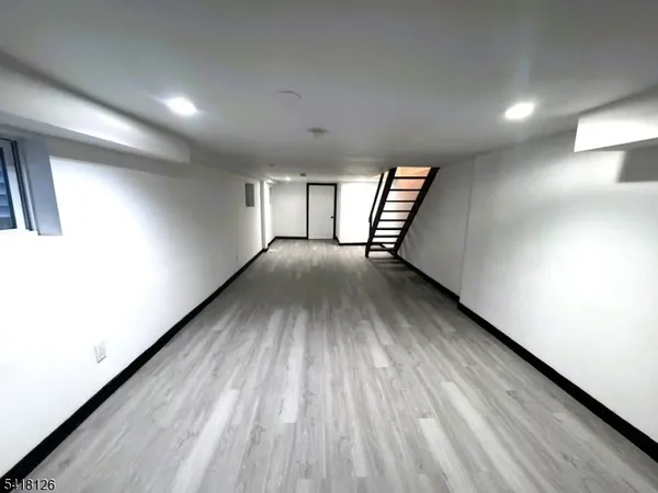 $2,900 | 158 Catherine Street, Unit B, Elizabeth, NJ 07201