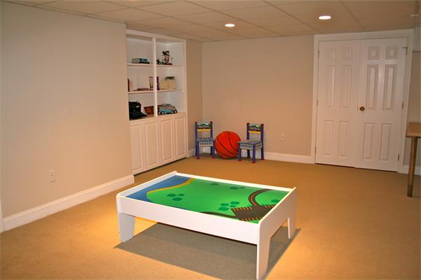 85 Page Road Needham, MA 02492 - Photo 24 of 30