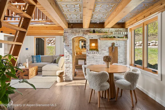 $3,995,000 | 1952 Medicine Bow Road, Aspen, CO 81611