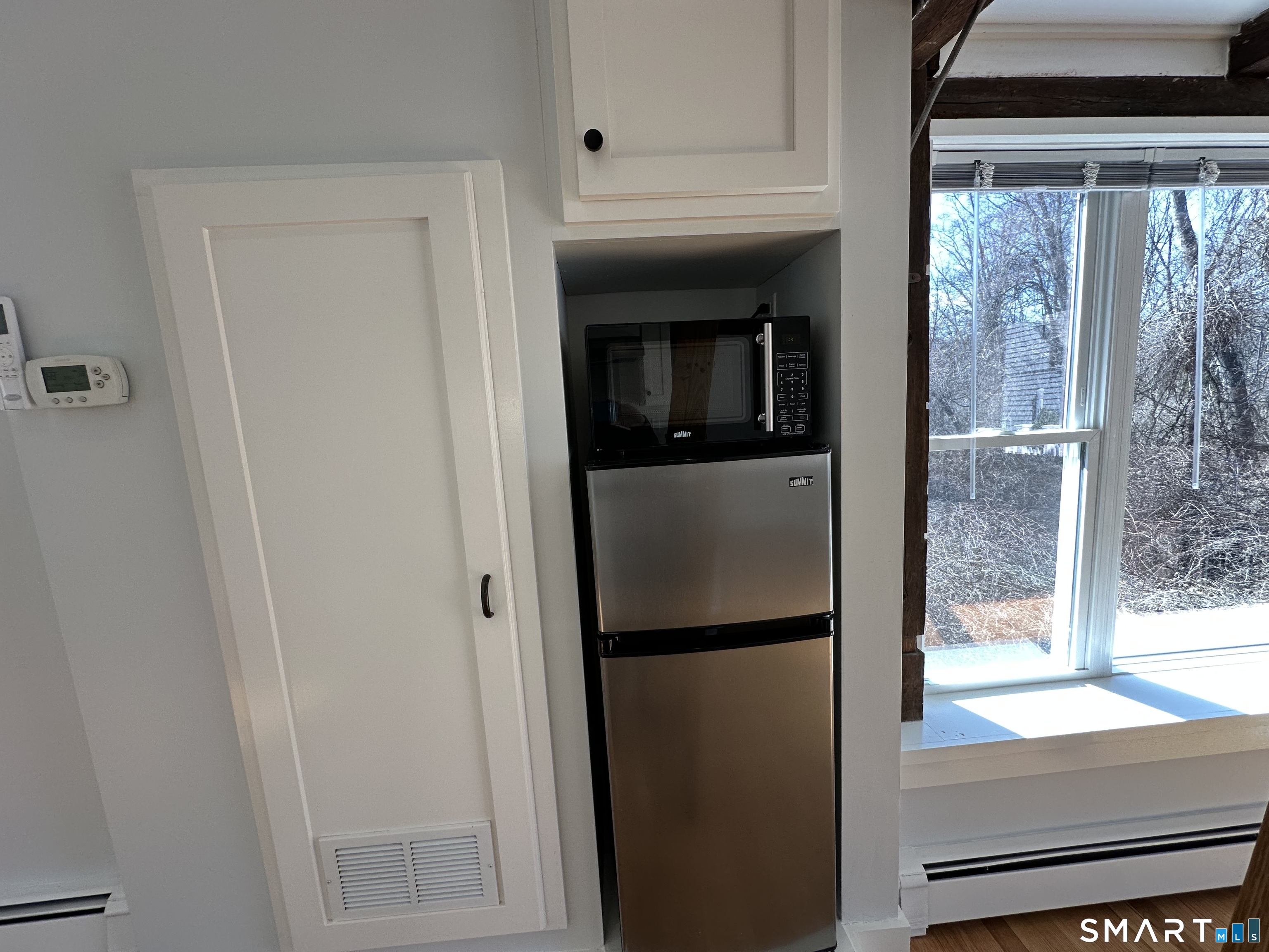 20 Cannondale Road Weston, CT 06883 - Photo 11 of 17