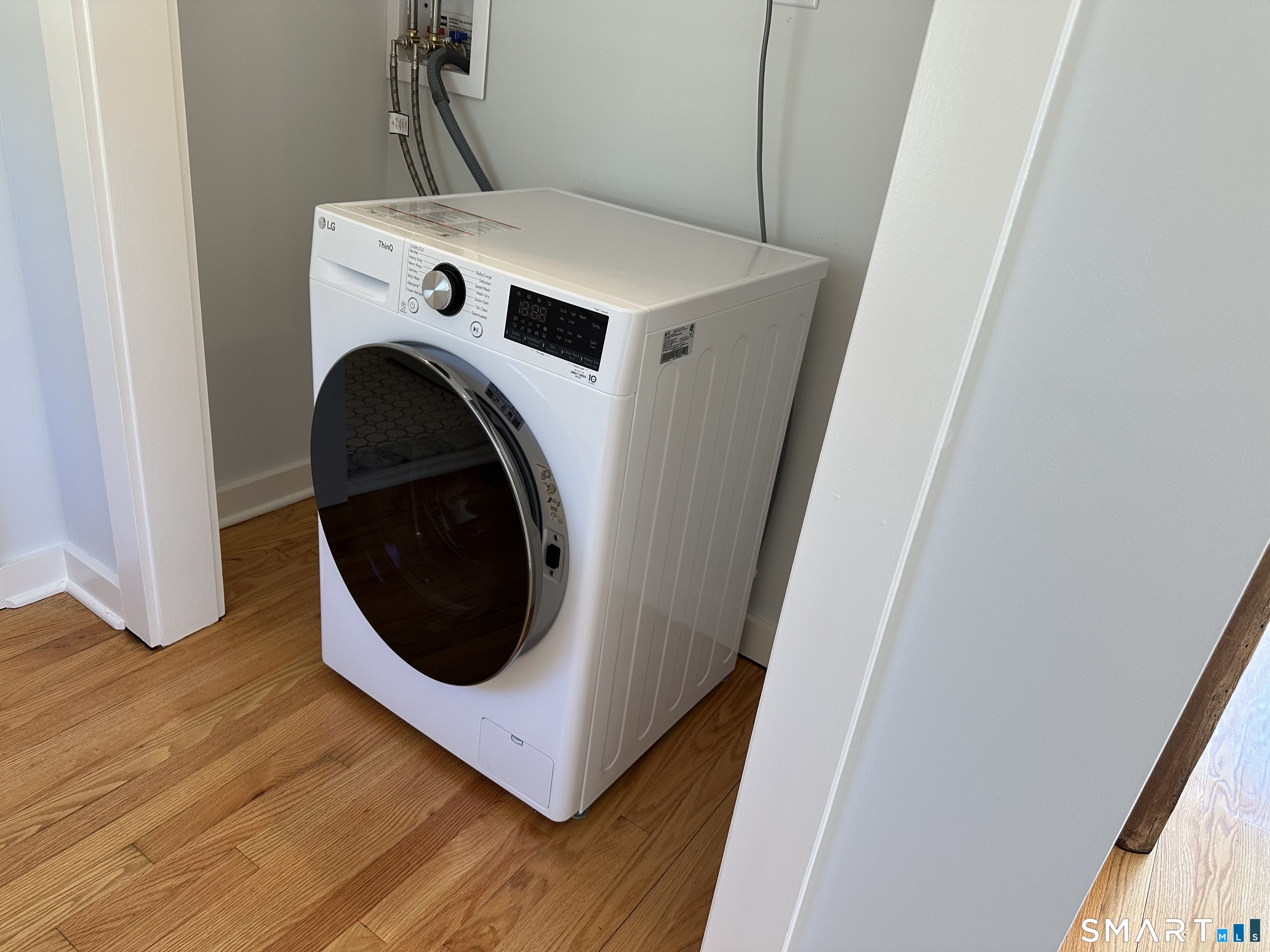 20 Cannondale Road Weston, CT 06883 - Photo 15 of 17