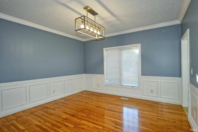 $504,900 | 4422 Wynbrooke Drive, Newburgh, IN 47630