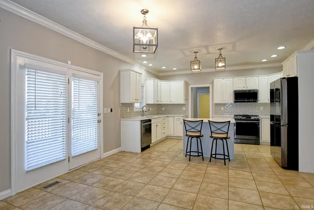 $504,900 | 4422 Wynbrooke Drive, Newburgh, IN 47630