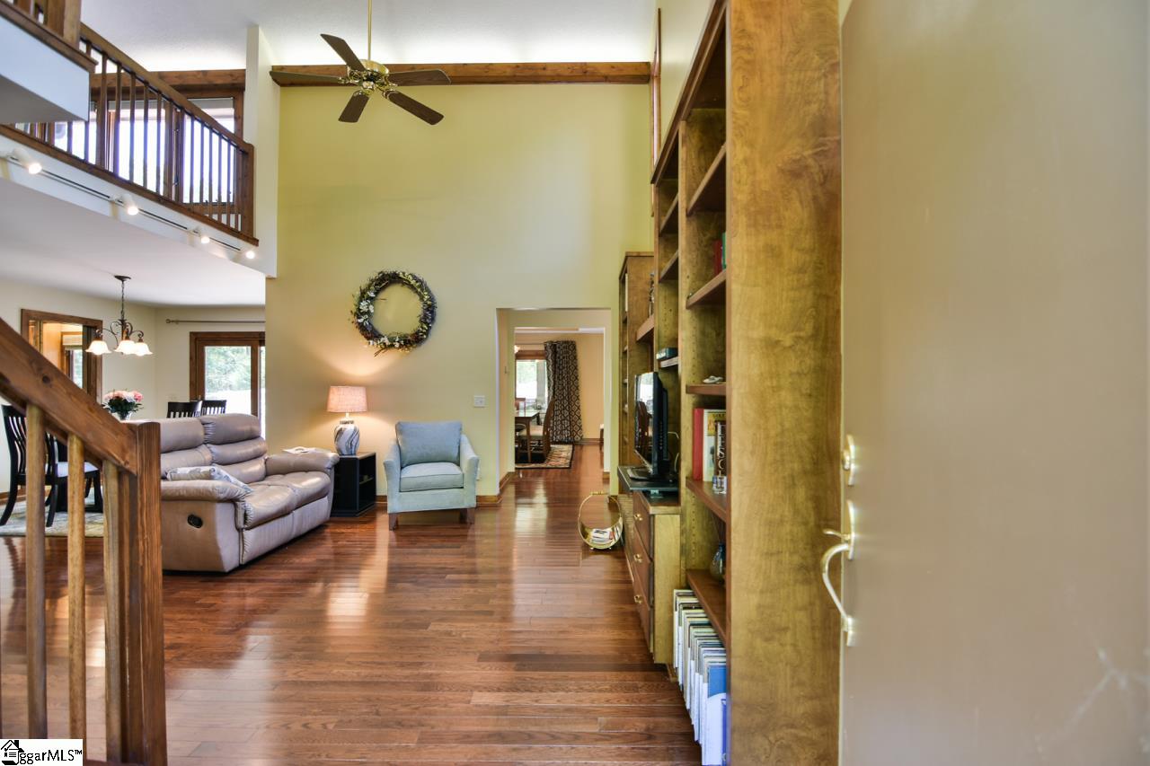 440 Terry Road Fountain Inn, SC 29644 - Photo 2 of 36