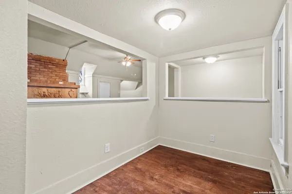 $1,195 | 1618 West Kings Highway, Unit 16201, San Antonio, TX 78201
