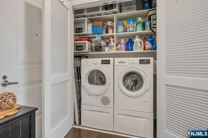 5309 Rio Vista Lane Northvale, NJ 07647 - Photo 42 of 44