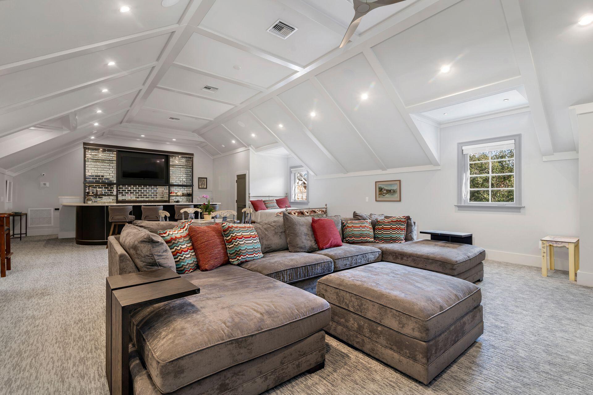 5745 Pennock Point Road Jupiter, FL 33458 - Photo 1 of 15 5