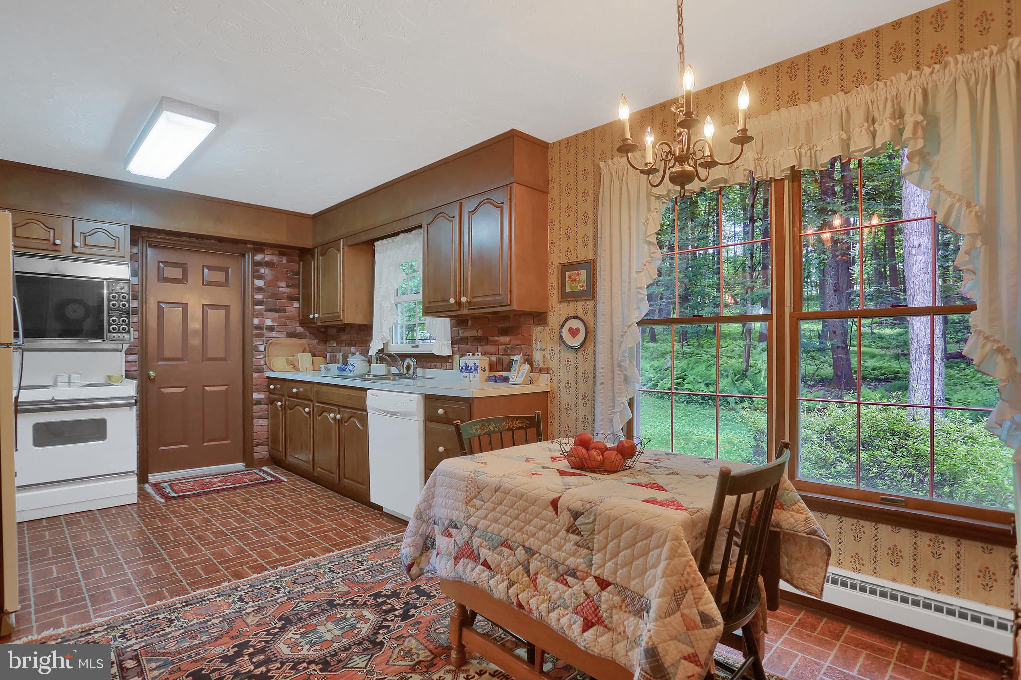 422 B Moritz Road Orrtanna, PA 17353 - Photo 18 of 44