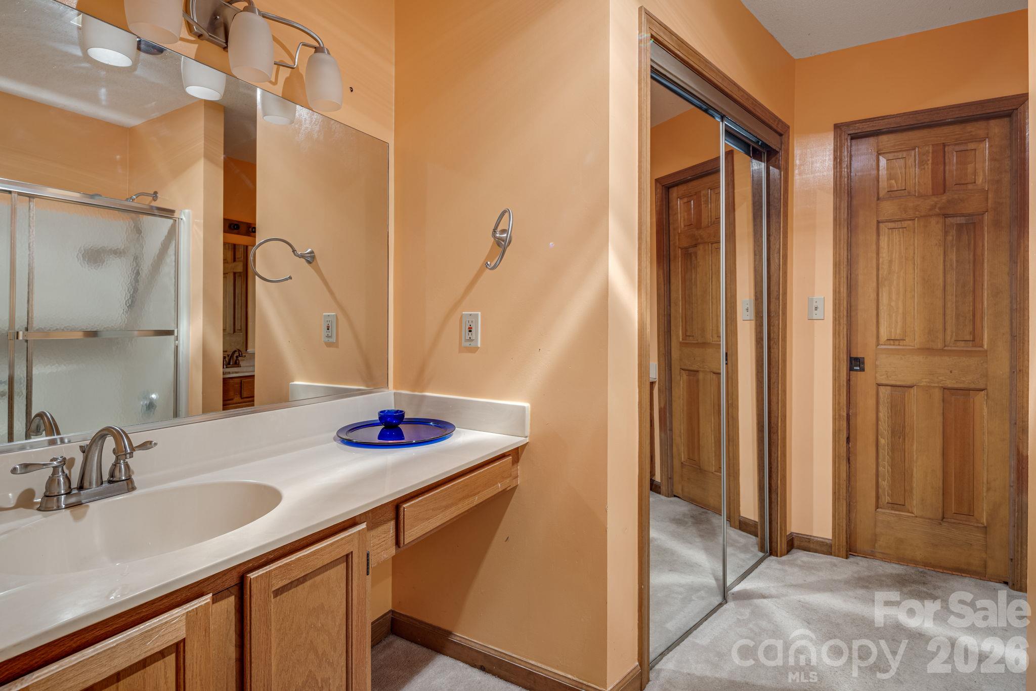 8 Zachary Ridge Road Asheville, NC 28804 - Photo 20 of 25 Gallery Image 20