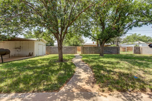 $269,000 | 1308 East Buckley Street, Brownfield, TX 79316
