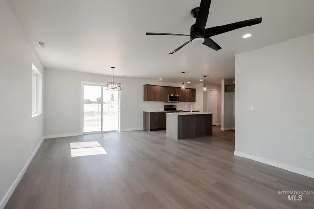 $439,990 | 1436 Long Pond Street, Middleton, ID 83644