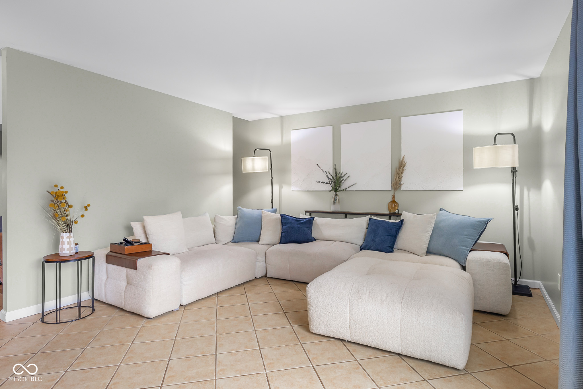 1010 Rocky Ford Road Columbus, IN 47203 - Photo 17 of 47