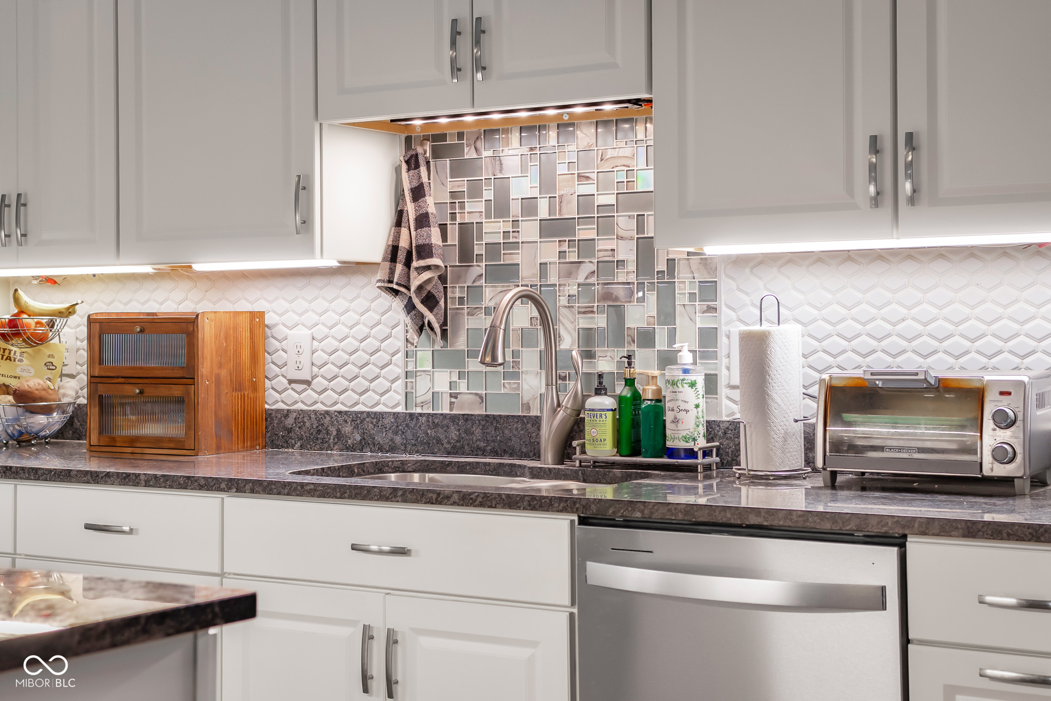 1010 Rocky Ford Road Columbus, IN 47203 - Photo 24 of 47