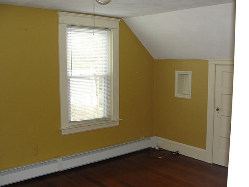 41 Crossway Road Cranston, RI 02910 - Photo 16 of 20 Bedroom.