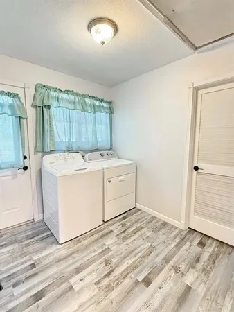 $295,500 | 2004 North Lynn, Nevada, MO 64772