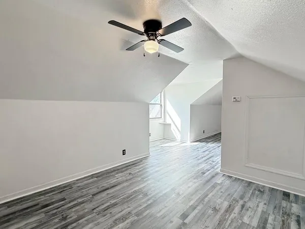 $295,500 | 2004 North Lynn, Nevada, MO 64772