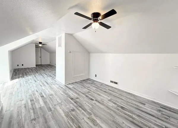 $295,500 | 2004 North Lynn, Nevada, MO 64772