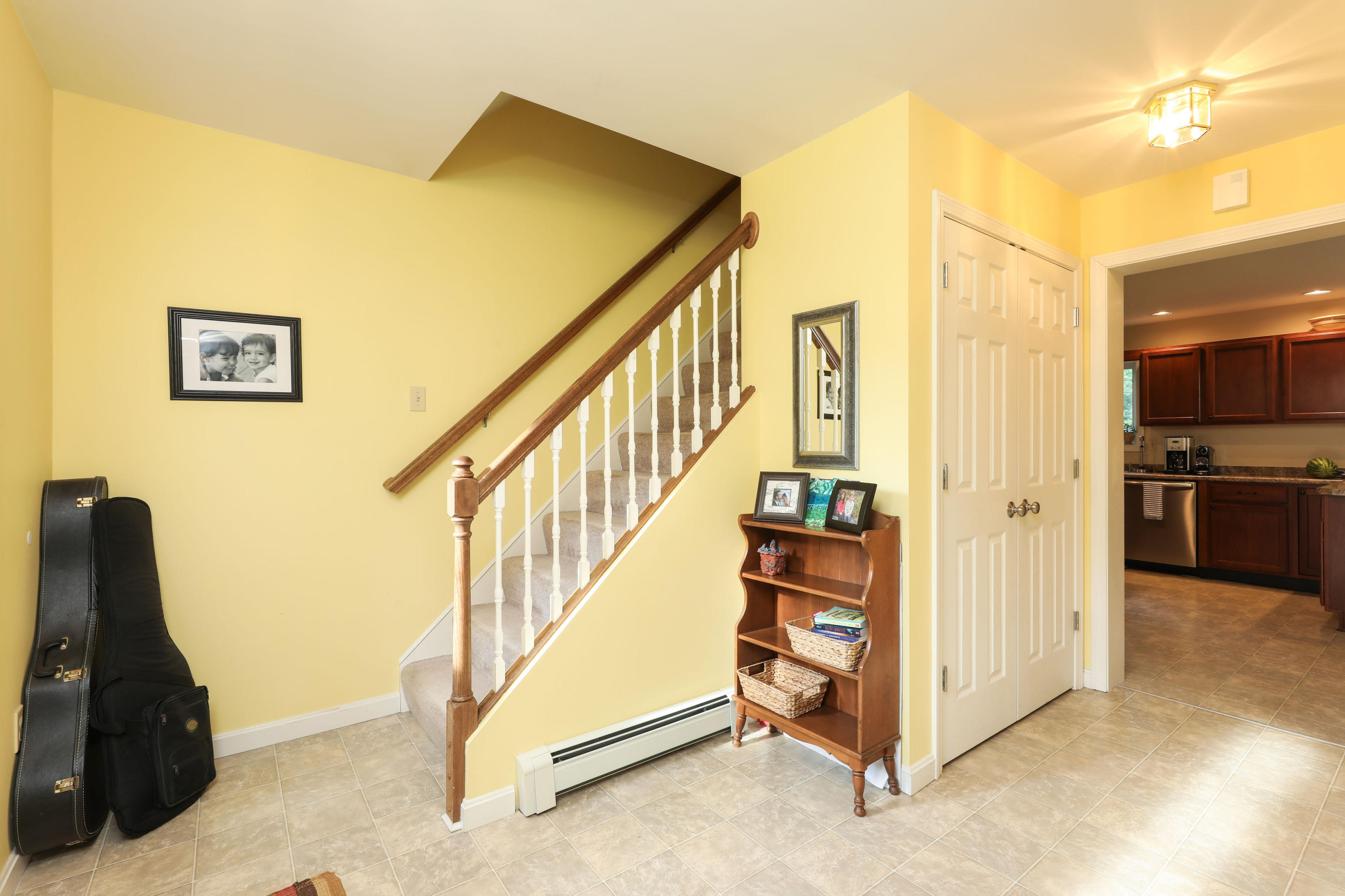 34 Haley Road Arundel, ME 04046 - Photo 12 of 34 Front Hall