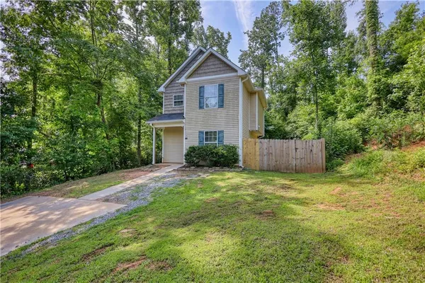 $215,000 | 130 Cherokee Drive, Jackson, GA 30233