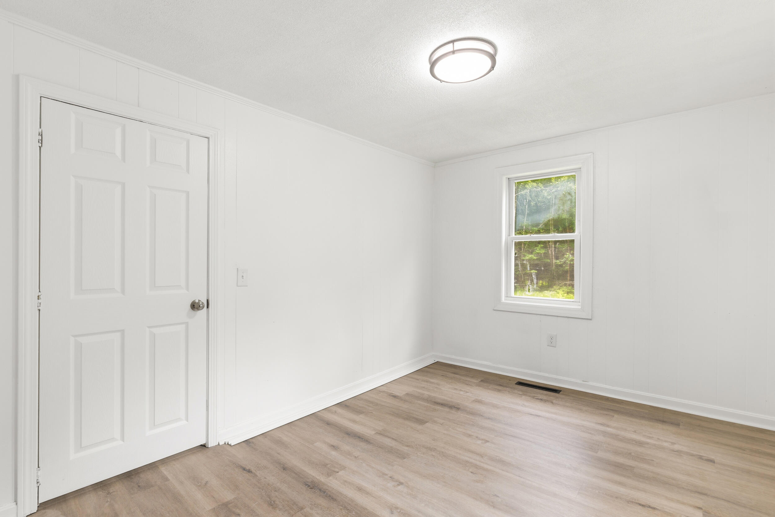 121 Long Swamp Road Berwick, ME 03901 - Photo 18 of 51 121 long swamp rd, berwick, me 03901, us