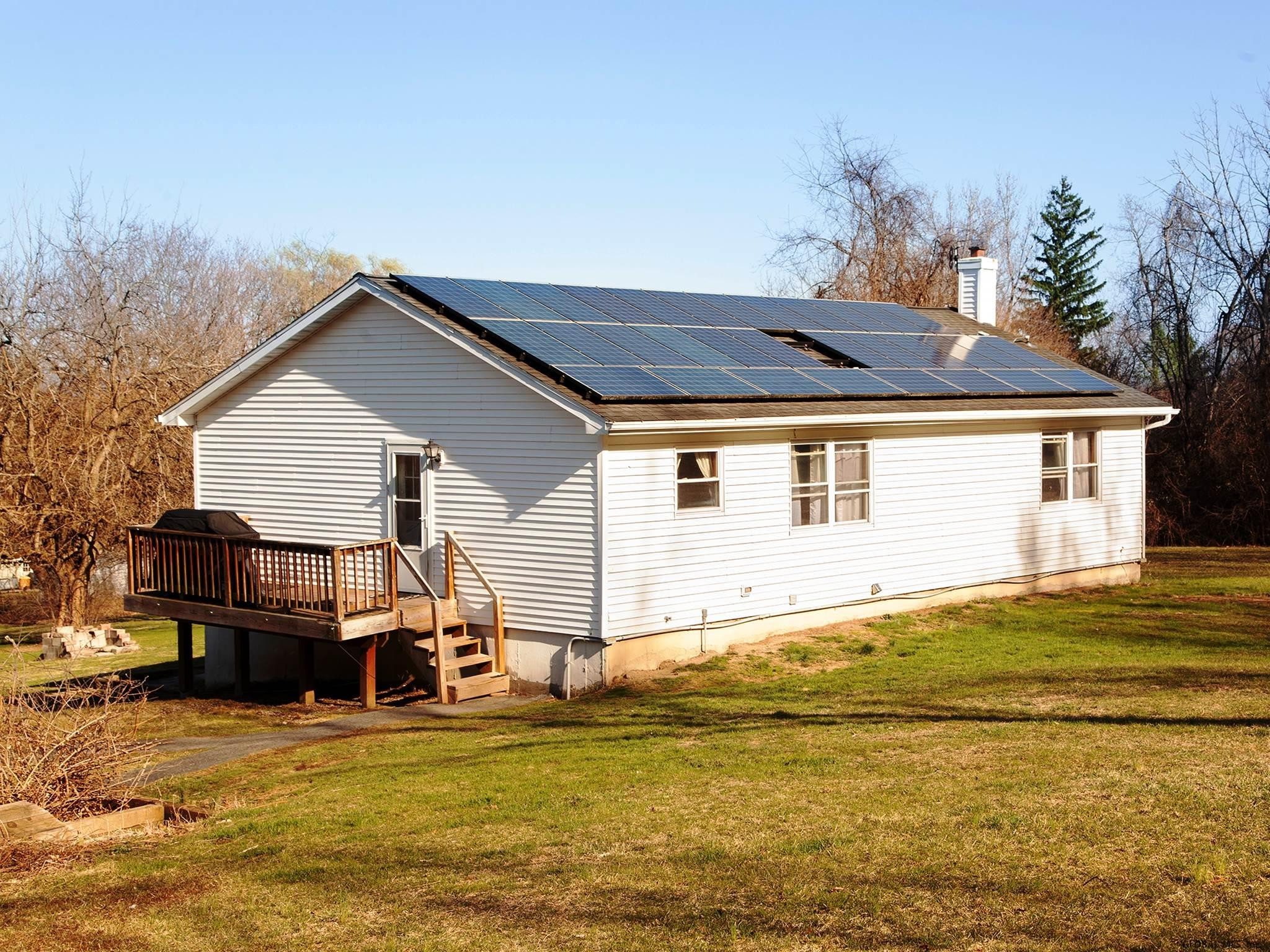 207 Old Quarry Road Bethlehem, NY 12067 - Photo 14 of 40 Photo 14