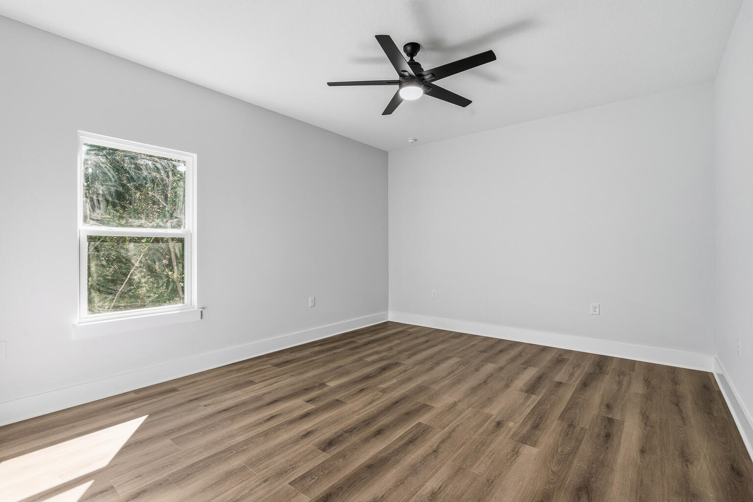 6621 Bluefish Road Navarre, FL 32566 - Photo 39 of 48 DSC04000