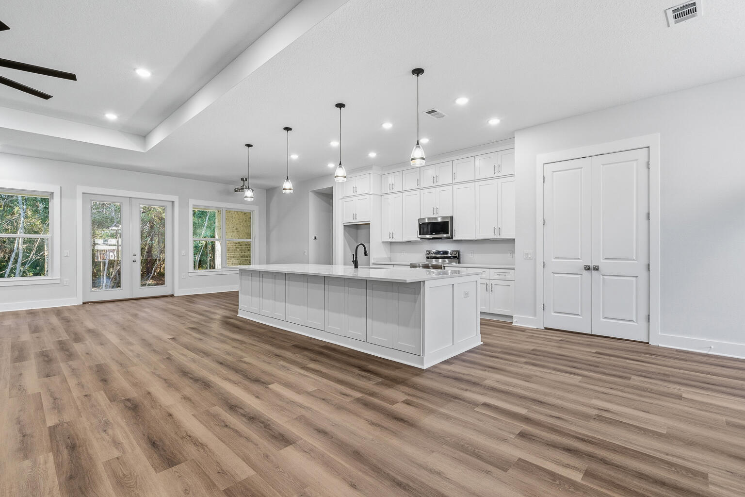 6621 Bluefish Road Navarre, FL 32566 - Photo 8 of 48 DSC03705