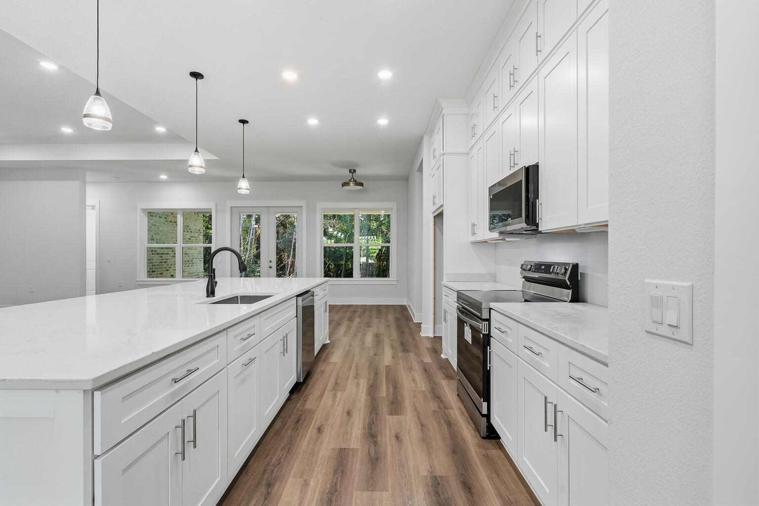 6621 Bluefish Road Navarre, FL 32566 - Photo 10 of 48 DSC03810