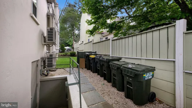 $2,200 | 112 East State Street, Unit 6, Doylestown, PA 18901