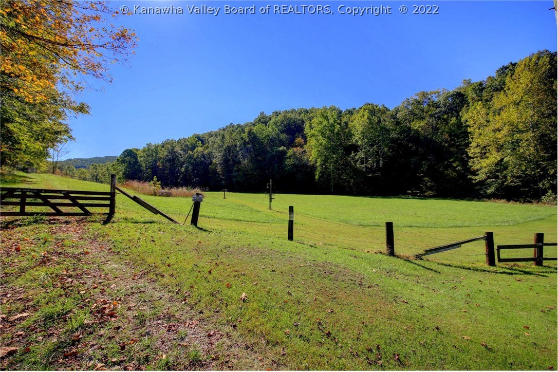 289 Taft Road Le Roy, WV 25252 - Photo 39 of 45 Gallery Image 39